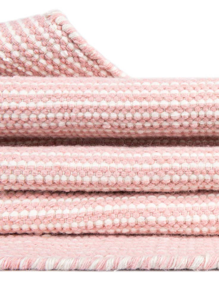 Detail image of  2' 7 x 8'  Washable Jill Zarin Palm Springs Indoor / Outdoor Runner Rug