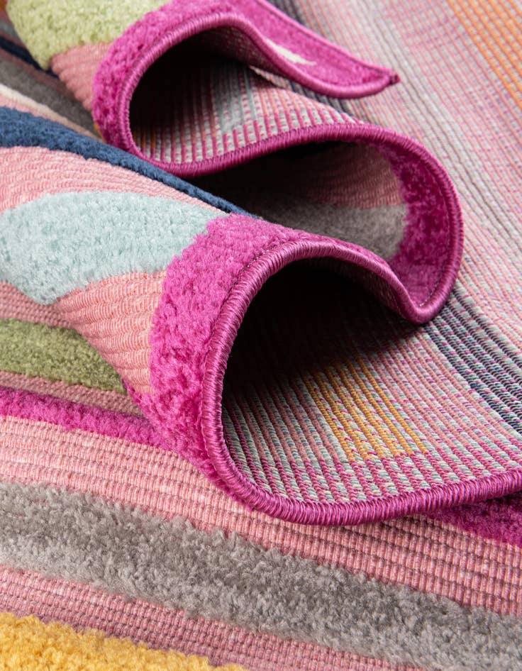 Detail image of  3' 3 x 3' 3  Washable Aruba Indoor / Outdoor Round Rug