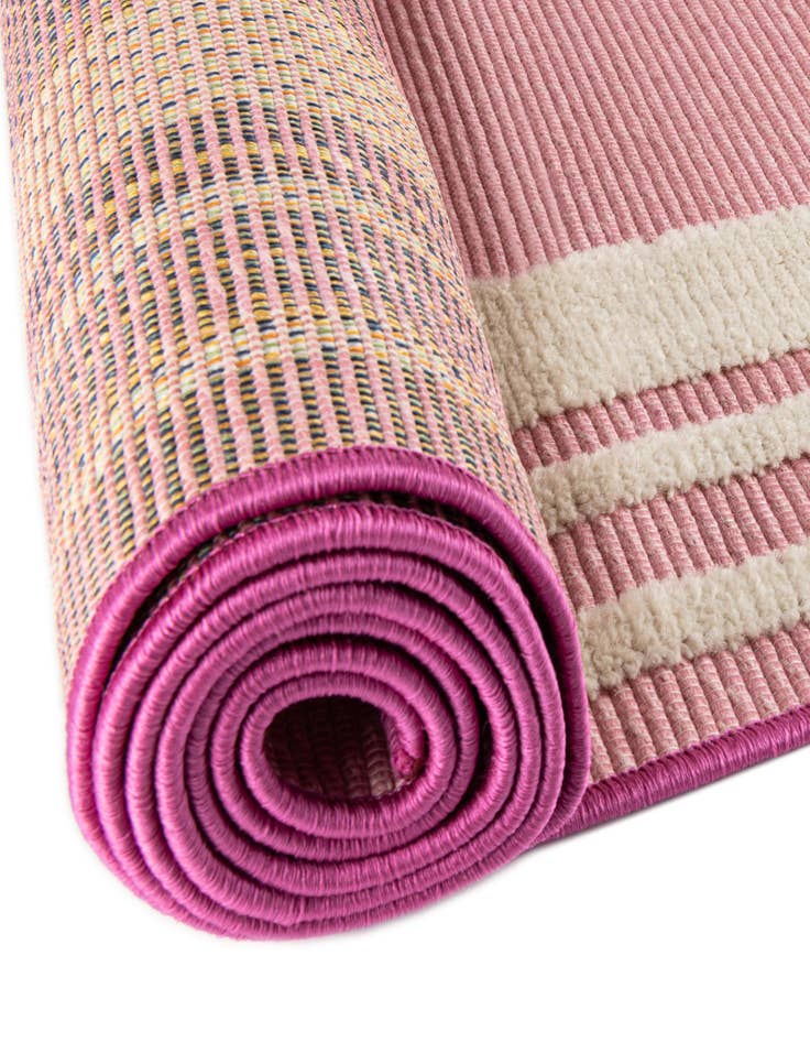 Detail image of  3' 3 x 3' 3  Washable Aruba Indoor / Outdoor Round Rug