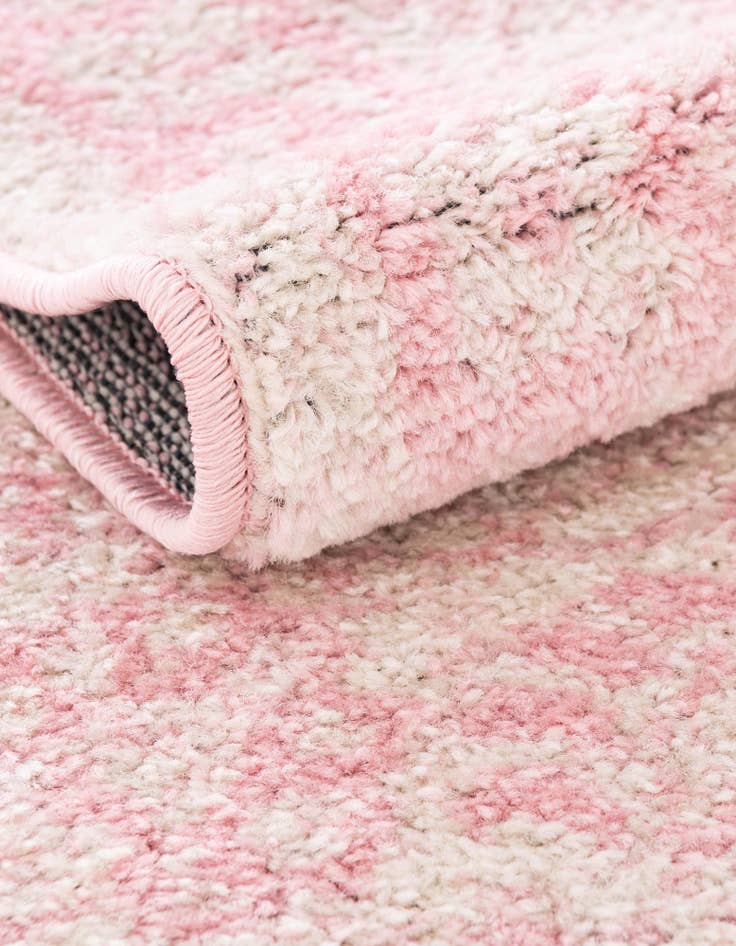 Detail image of  5' 3 x 5' 3 Dover Round Rug