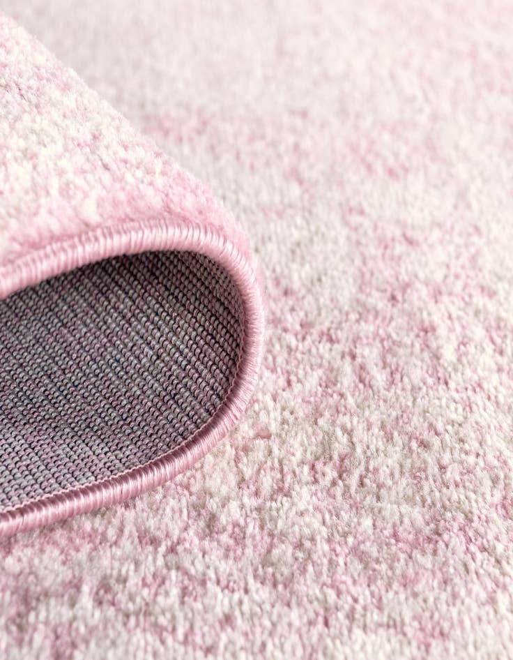 Detail image of  5' 3 x 5' 3 Dover Round Rug