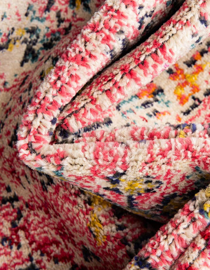 Detail image of  4' x 4'  Washable El Paso Round Rug