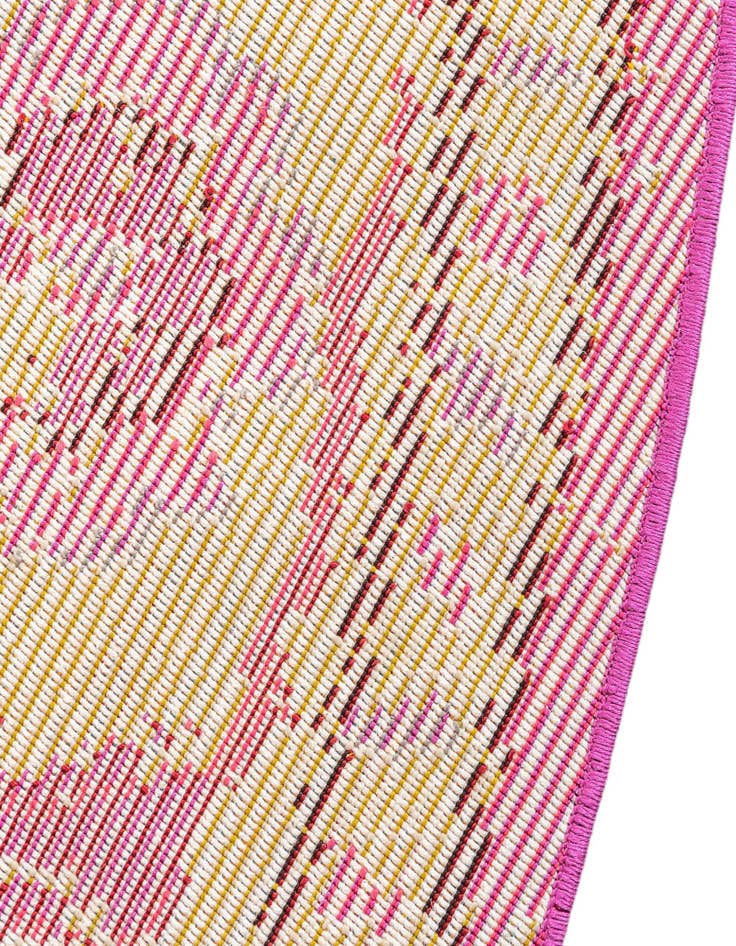 Detail image of 6' x 6' Washable Fleur Round Rug