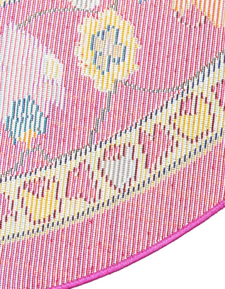 Detail image of  8' x 8'  Washable Fleur Round Rug