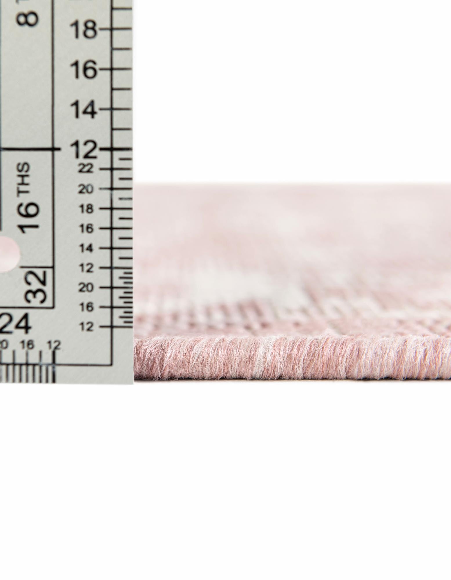 Pink 7' 10 x 7' 10 Aztec Indoor / Outdoor Round Rug | Rugs.com