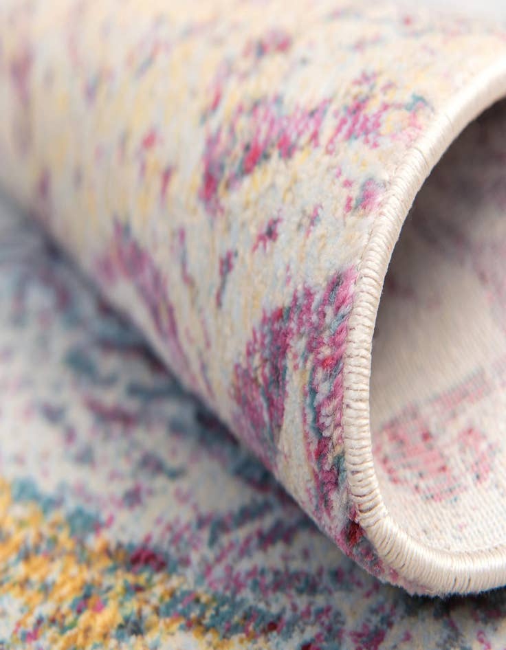 Detail image of 8' x 8' Santiago Round Rug