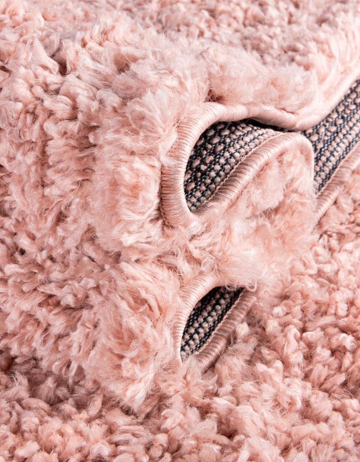 Detail image of  7' 6 x 7' 6 Zermatt Shag Round Rug