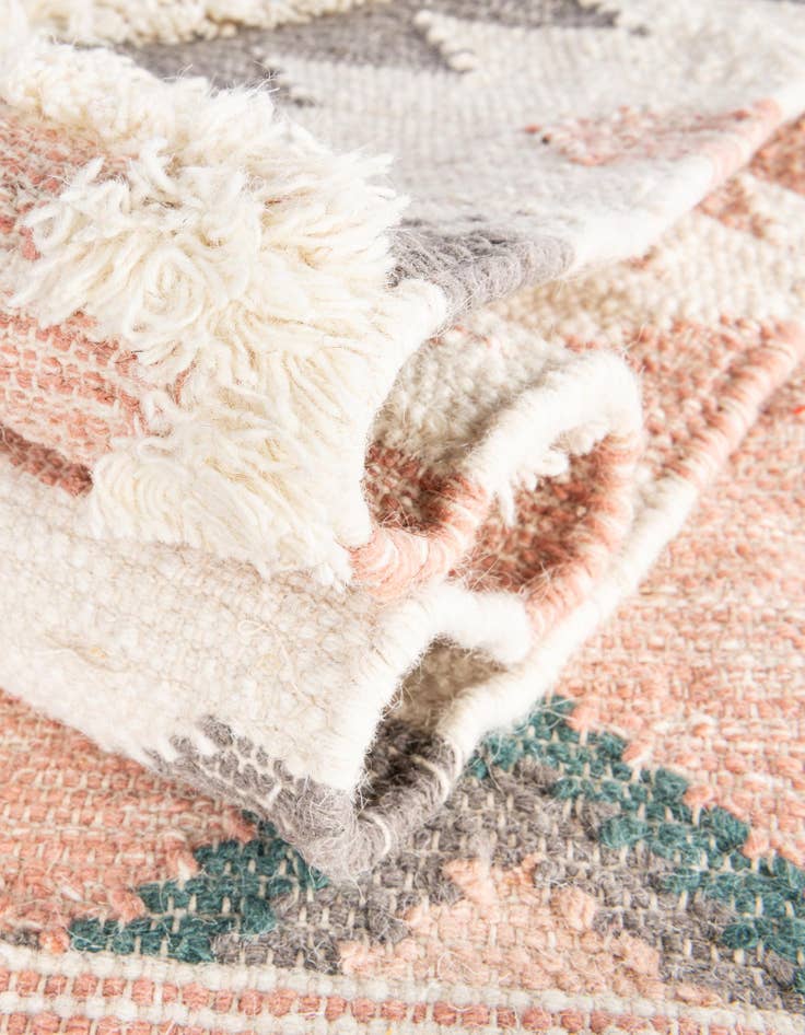 Detail image of  2' 2 x 8' 2  Hand Woven Arizona Wool Runner Rug