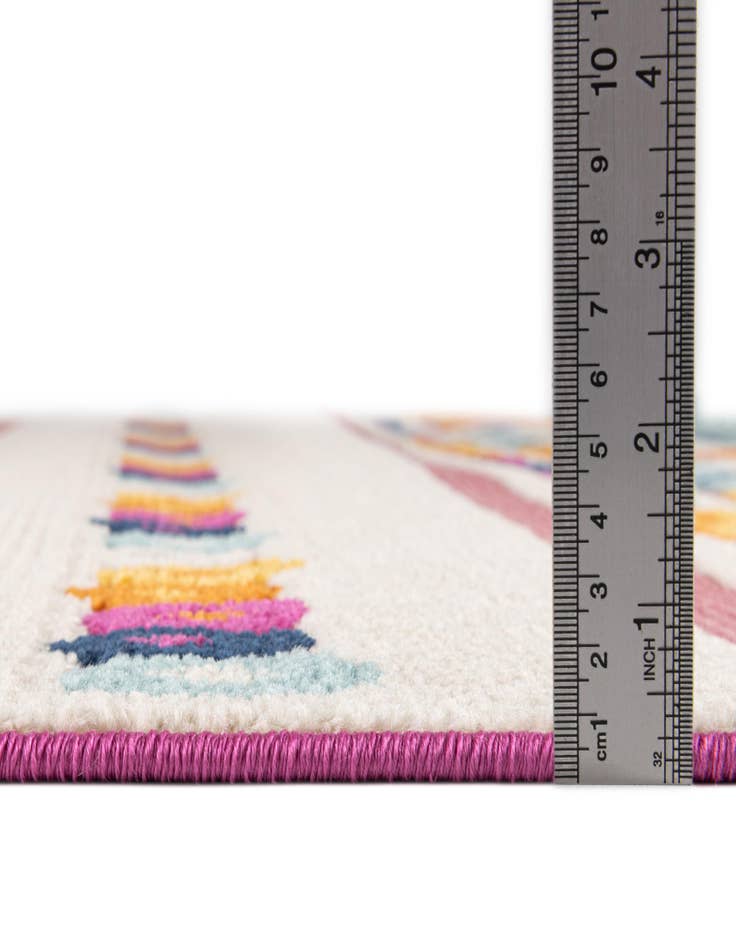 Detail image of  2' x 8'  Washable Aruba Indoor / Outdoor Runner Rug
