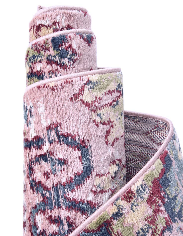 Detail image of  2' 7 x 10' Charleston Runner Rug