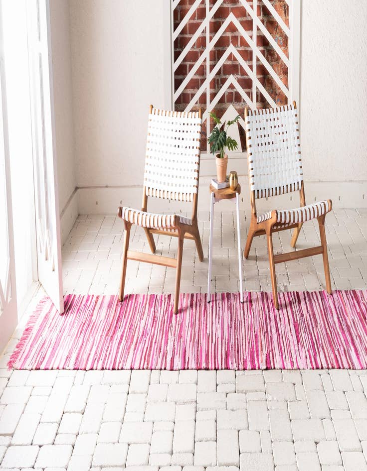 Detail image of  2' 7 x 9' 10  Hand Woven Chindi Cotton Runner Rug