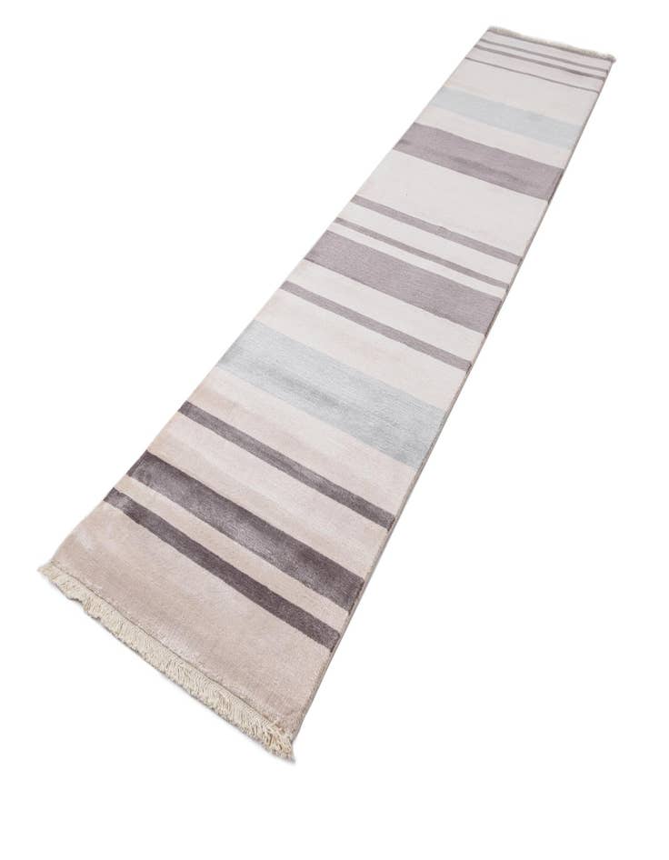 Detail image of  2' 8 x 12' 8 Darya Runner Rug