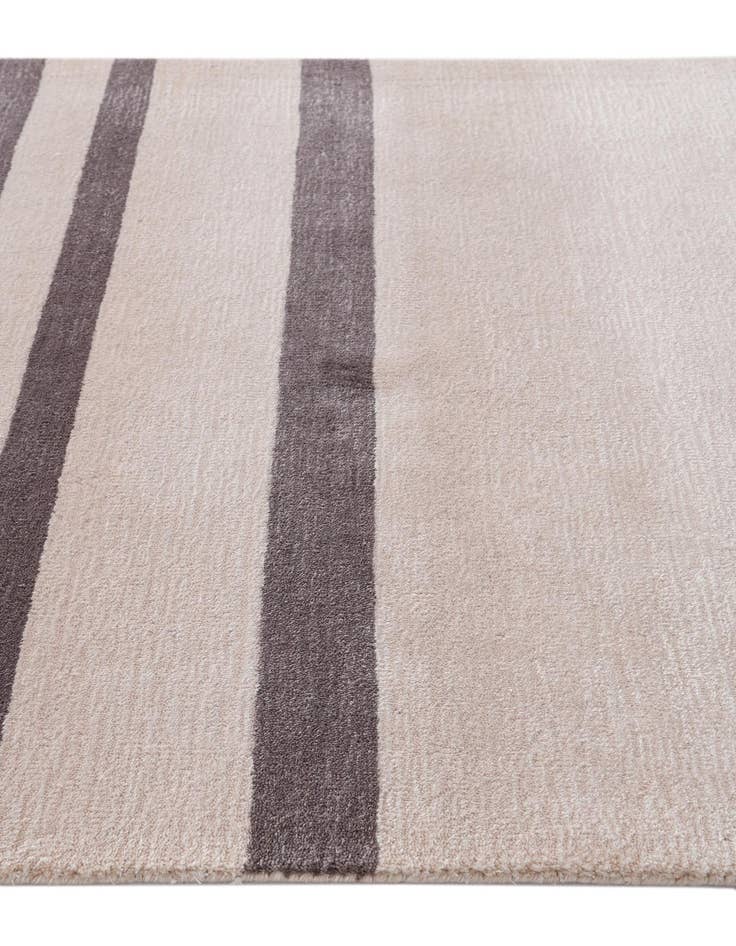 Detail image of  2' 8 x 12' 8 Darya Runner Rug