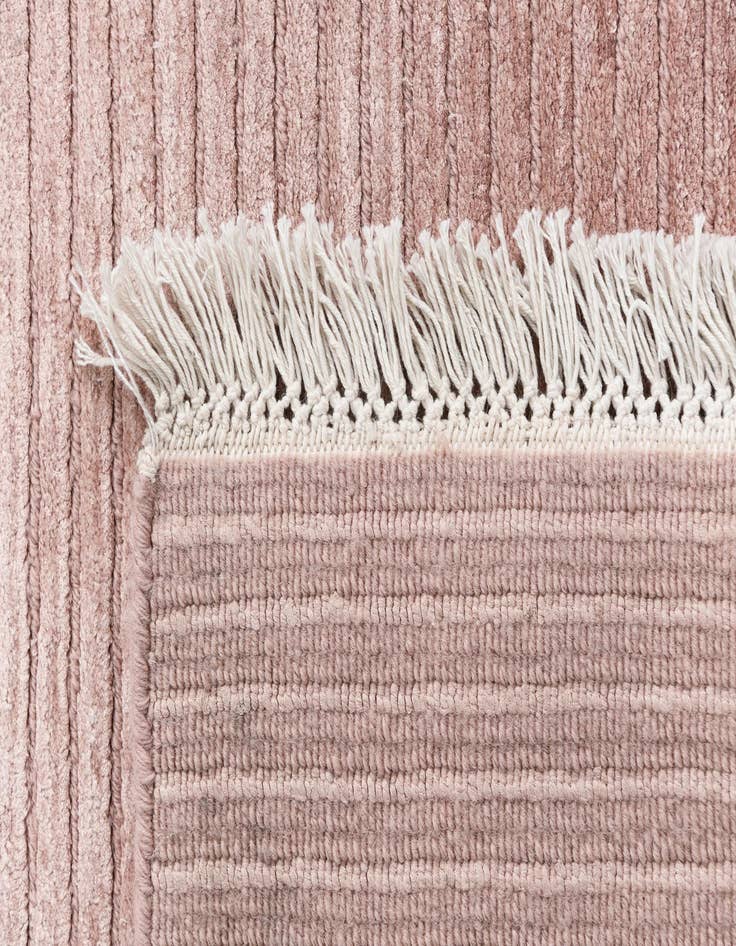 Detail image of  3' 3 x 9' 9 Darya Runner Rug