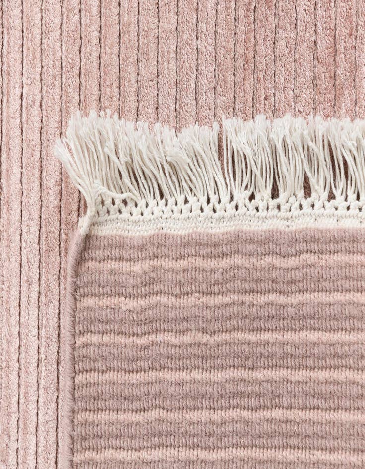 Detail image of  2' 7 x 13' Darya Runner Rug