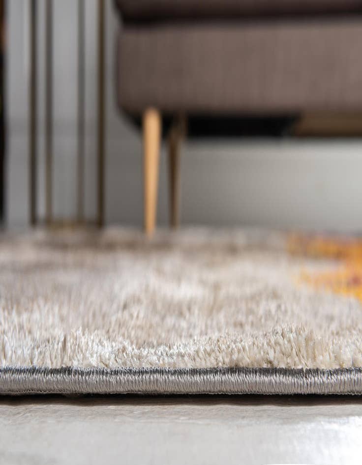 Detail image of 2' 7 x 10' Delilah Runner Rug
