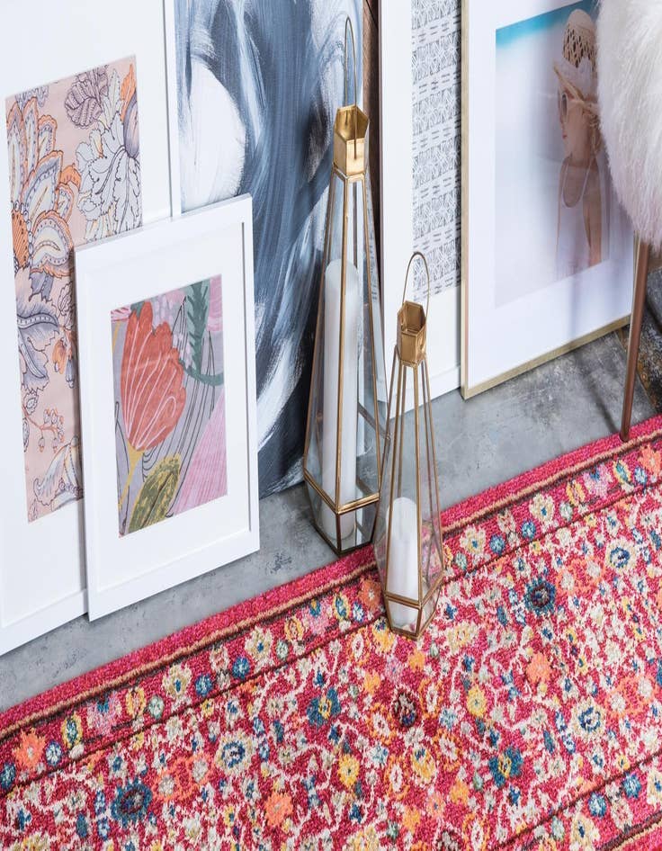 Detail image of  2' 7 x 10'  Washable Fleur Runner Rug