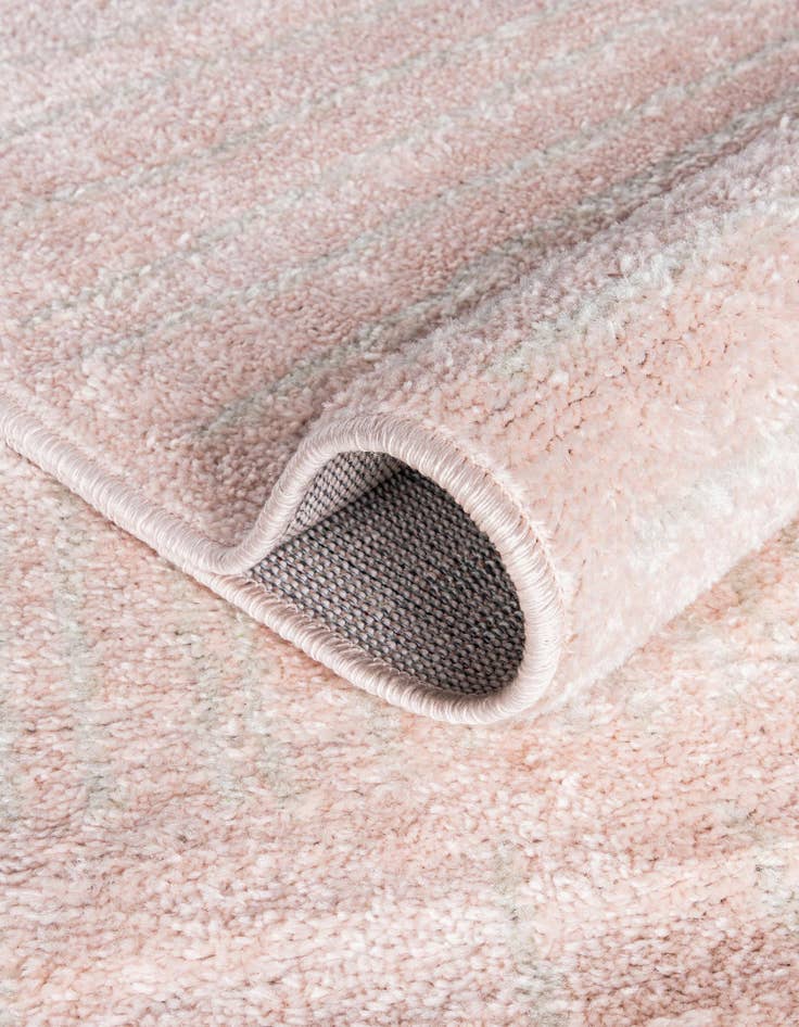 Detail image of  2' 7 x 10' Hanahan Runner Rug