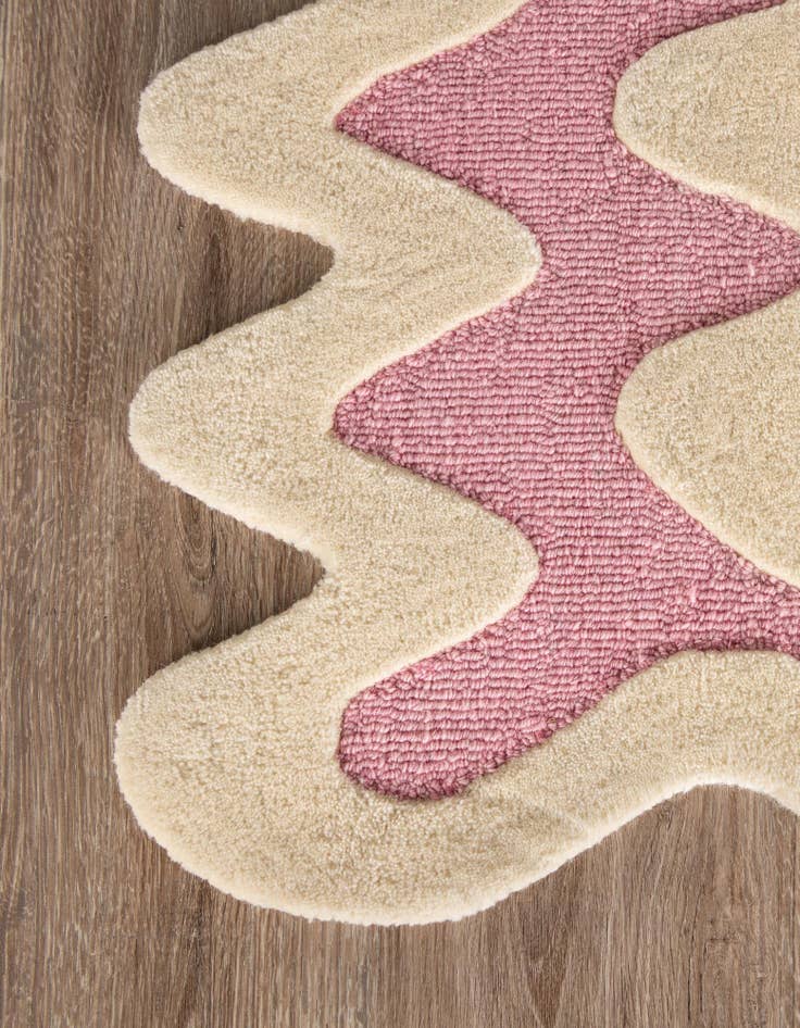 Detail image of  2' 7 x 10' Happy Rugs Wiggles Wool Runner