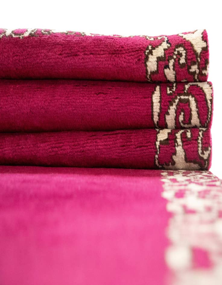 Detail image of  2' 6 x 15' 3 Kerman Runner Rug