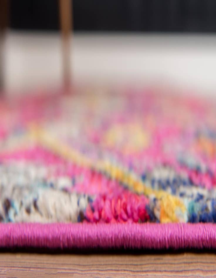 Detail image of  2' 7 x 10'  Washable Mesa Runner Rug