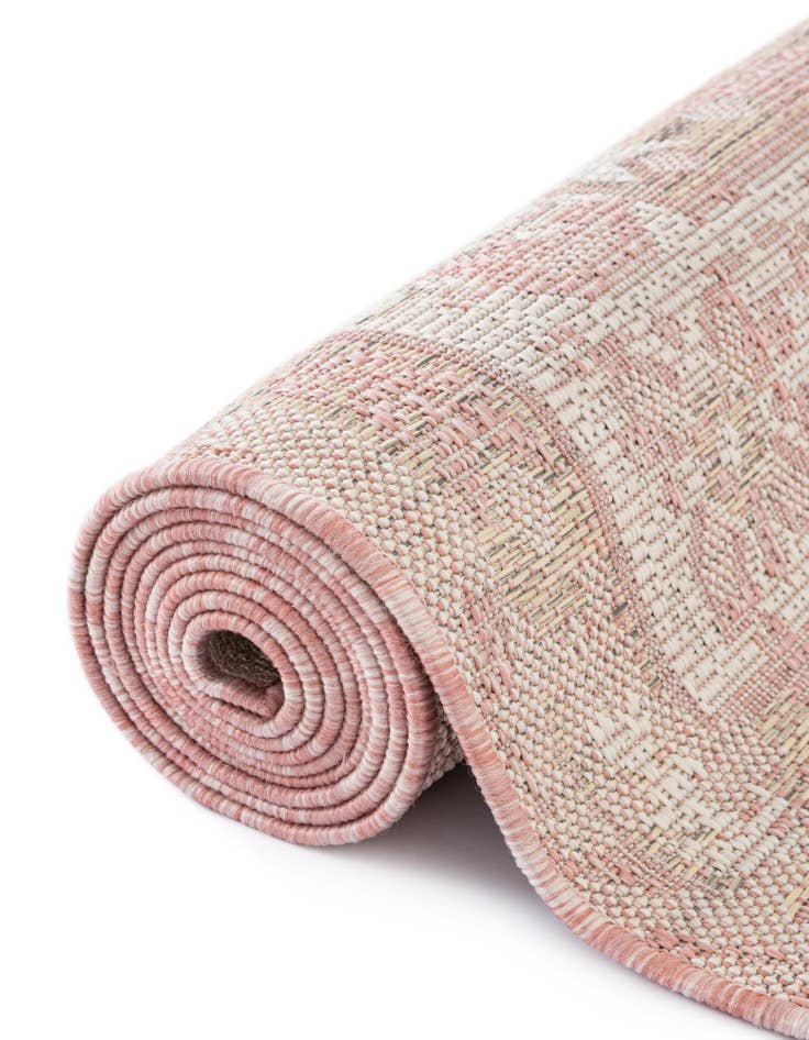 Detail image of  2' 7 x 12'  Washable Traditional Indoor / Outdoor Runner Rug