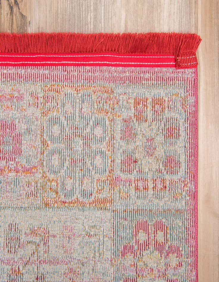 Detail image of  2' 7 x 10' Santiago Runner Rug