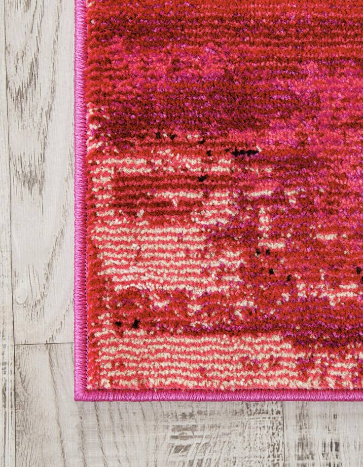Detail image of  2' 7 x 10'  Washable Sevilla Runner Rug