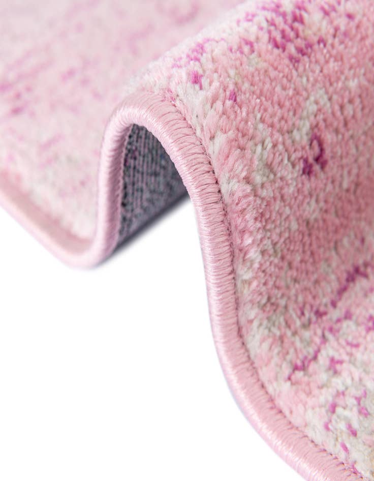 Detail image of Jill Zarin 2' 7 x 14' Uptown Madison Avenue Runner Rug