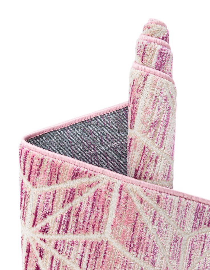 Detail image of Jill Zarin 2' 7 x 8' Uptown Fifth Avenue Runner Rug