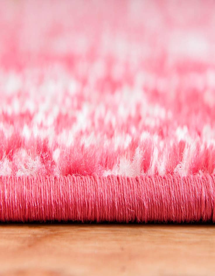 Detail image of  5' 3 x 5' 3 Arlington Square Rug