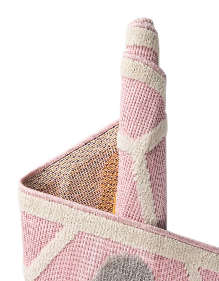 Detail image of  5' 3 x 5' 3  Washable Aruba Indoor / Outdoor Square Rug