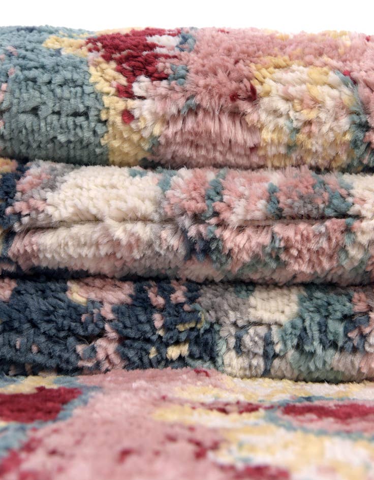 Detail image of  8' x 8' Charleston Square Rug