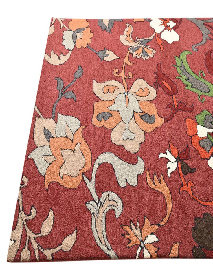 Detail image of  6' x 9' Agra Rug