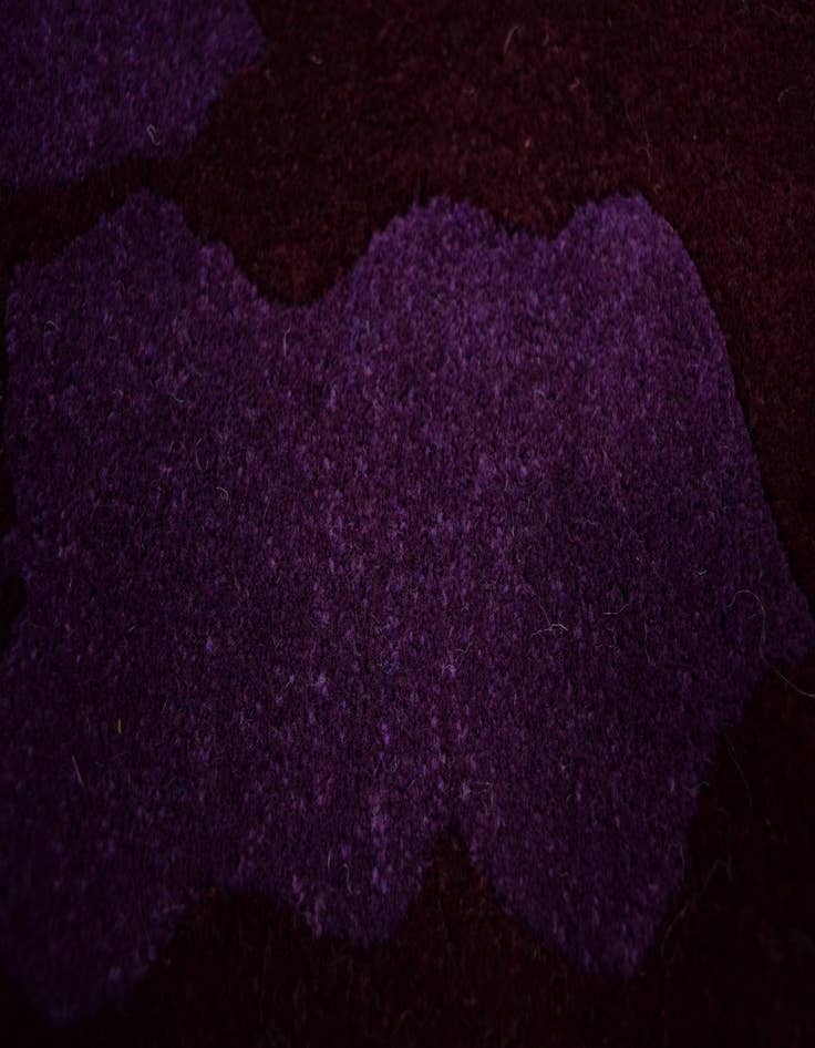 Detail image of  7' 5 x 9' 8  Hand Knotted Darya Oriental Rug