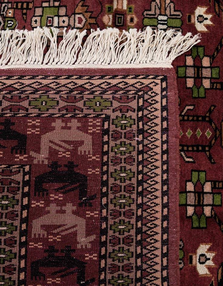 Detail image of  4' 3 x 6' 1  Hand Knotted Lahour Oriental Rug