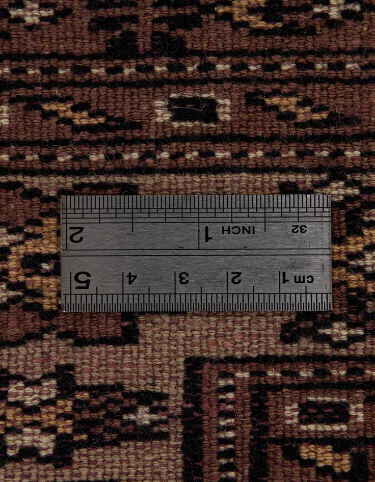 Detail image of  5' 3 x 7' 7  Hand Knotted Lahour Oriental Wool Rug