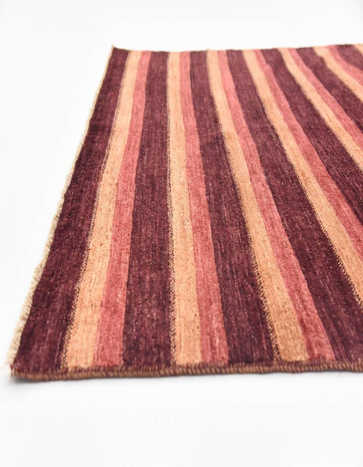 Detail image of  5' 5 x 7' 10  Hand Knotted Modern Ziegler Rug