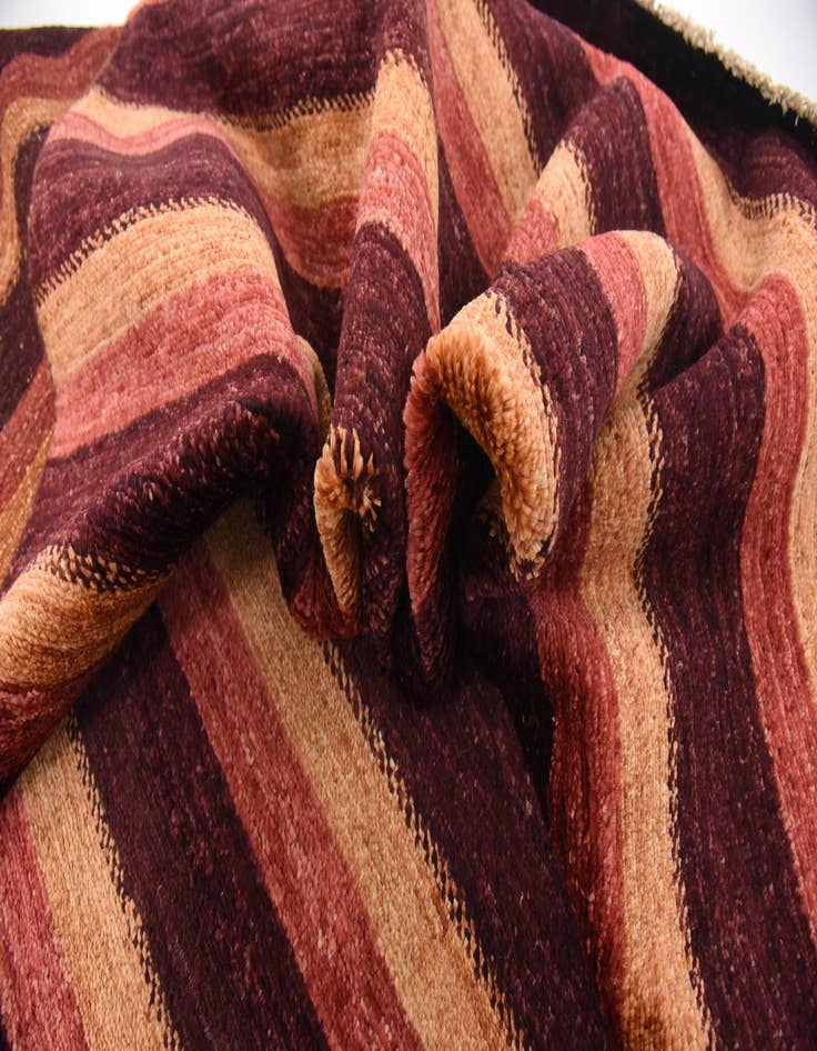 Detail image of  5' 5 x 7' 10  Hand Knotted Modern Ziegler Rug