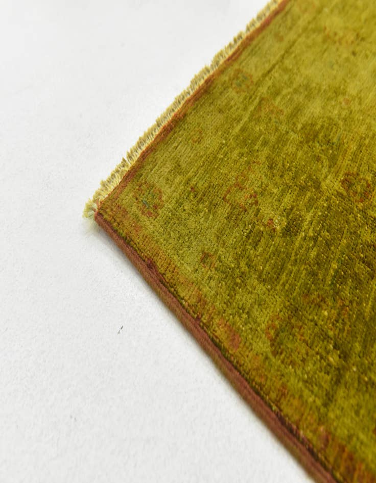 Detail image of  3' 4 x 5'  Hand Knotted Peshawar Ziegler Oriental Rug