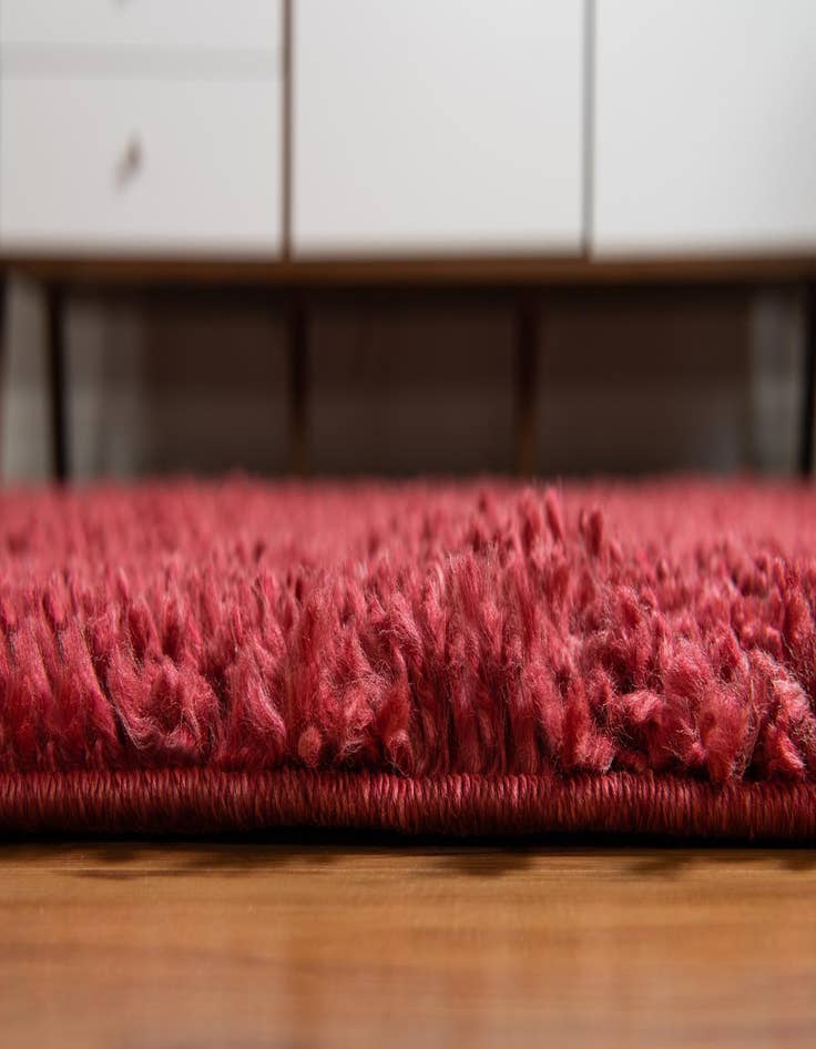 Detail image of  5' 3 x 8' Zermatt Shag Oval Rug