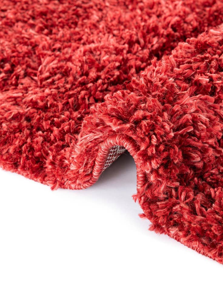 Detail image of  2' x 2' Zermatt Shag Round Rug