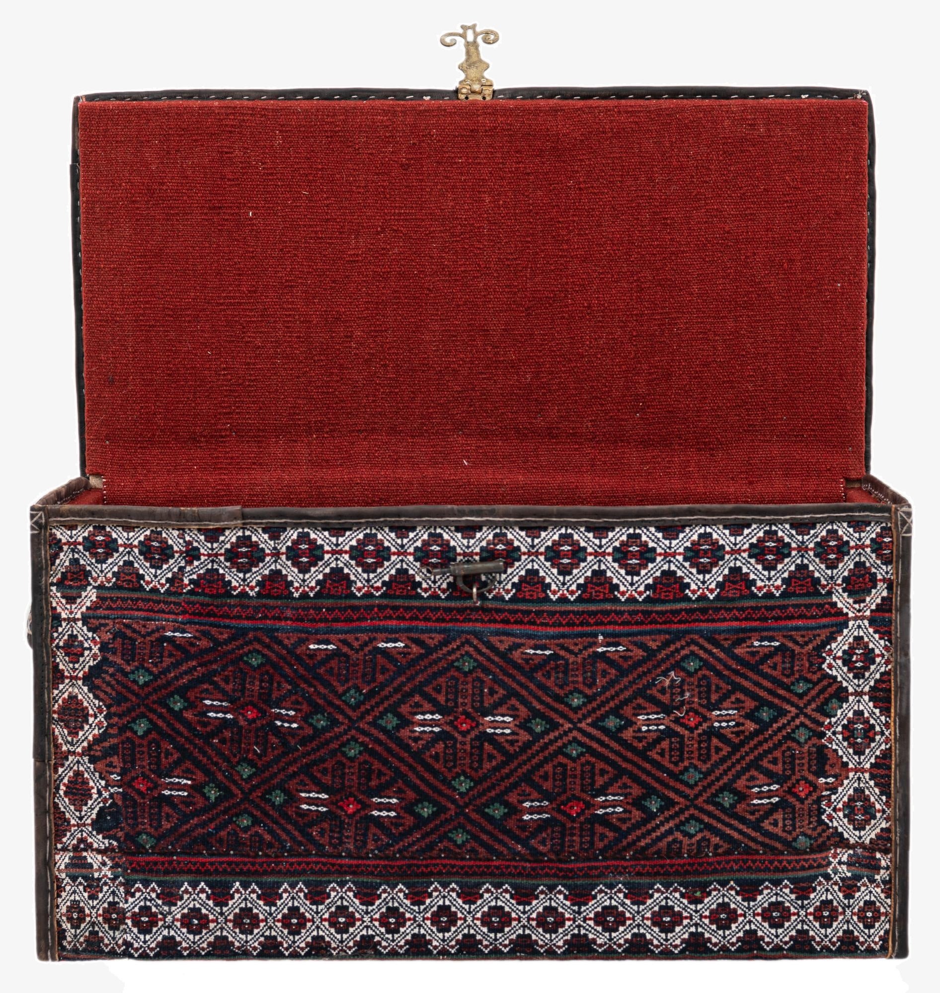  1' 7 x 3' 1  Hand Knotted Furniture Trunk