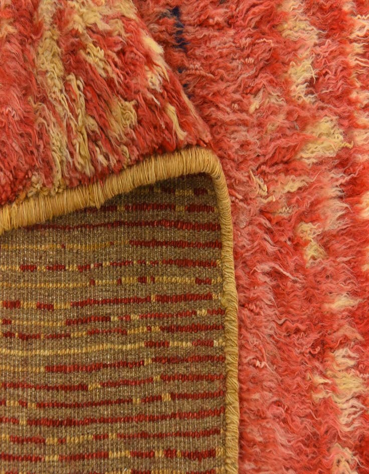 Detail image of  6' 5 x 9' 5  Hand Knotted Darya Wool Rug