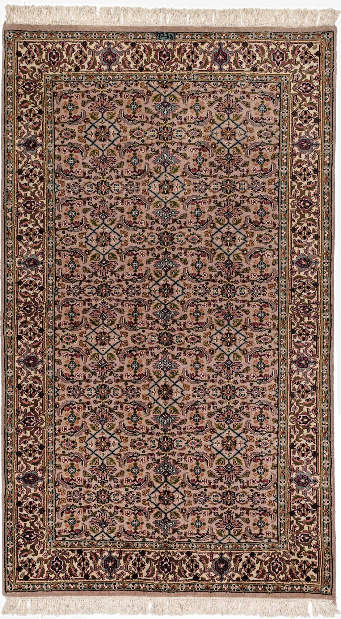  4' x 6' 8  Hand Knotted Farahan Wool Rug