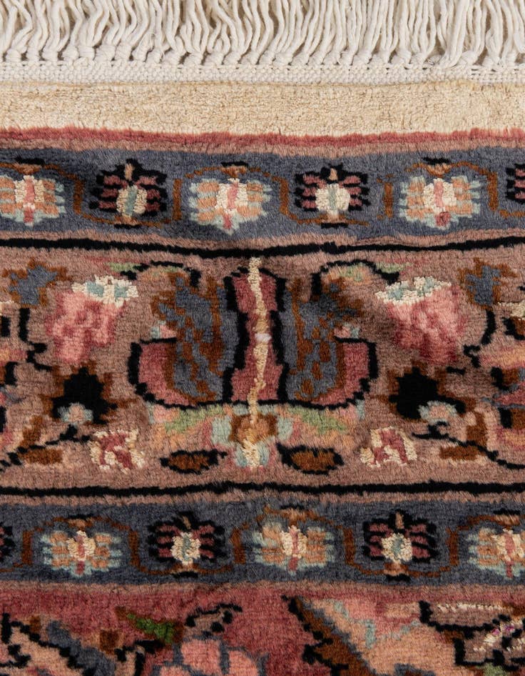 Detail image of  3' 3 x 5' 3  Hand Knotted Kashmir Oriental Rug