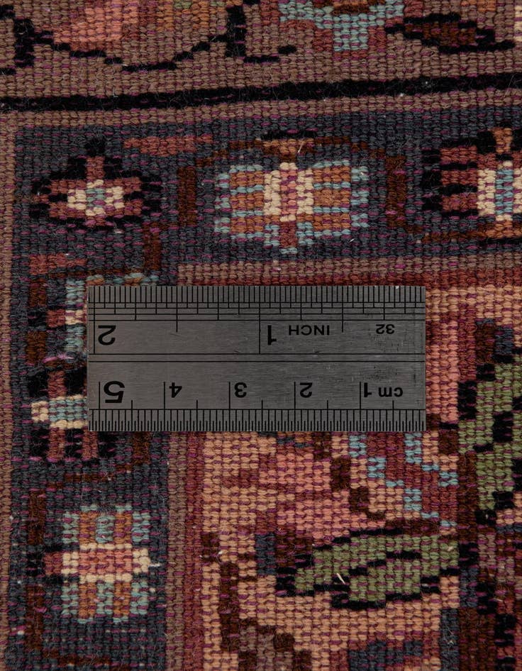 Detail image of  3' 2 x 5' 4  Hand Knotted Lahour Oriental Rug