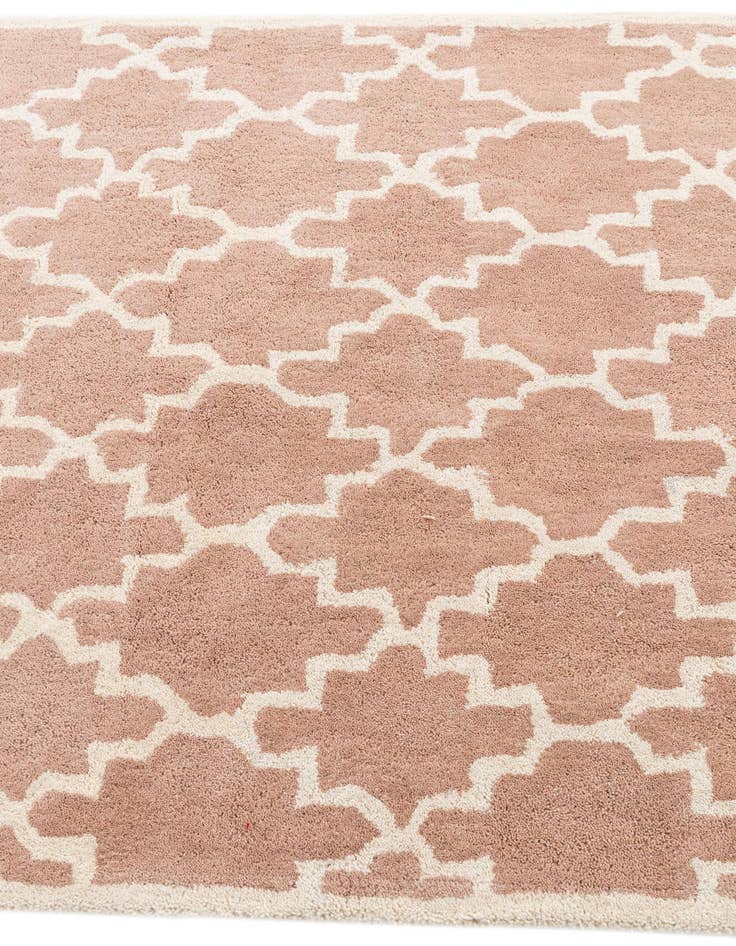Detail image of  4' x 6' Luna Rug