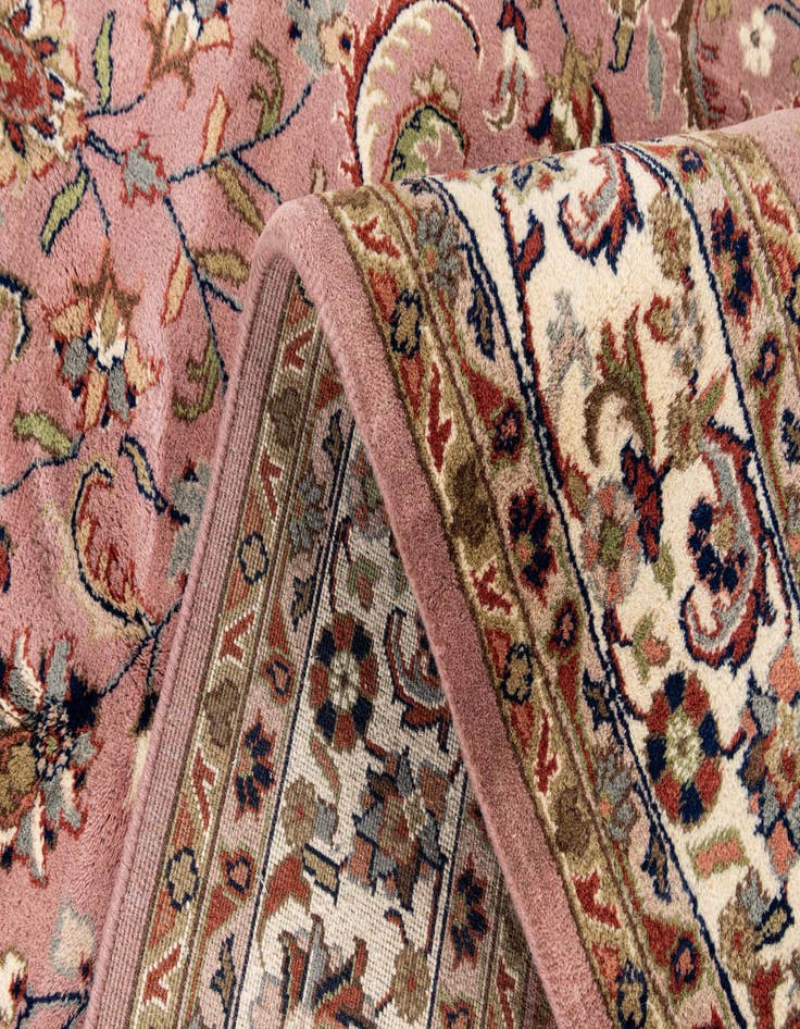 Detail image of  6' 3 x 9' 9  Hand Knotted Sarough Wool Rug