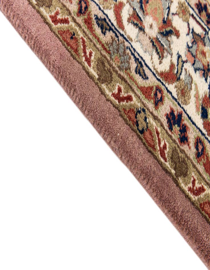 Detail image of  6' 3 x 9' 9  Hand Knotted Sarough Wool Rug